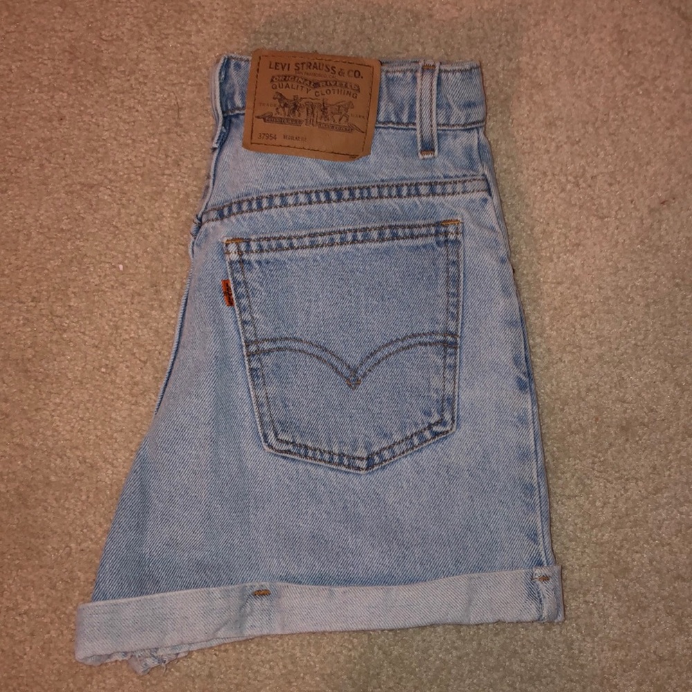 LEVIS SHORTS